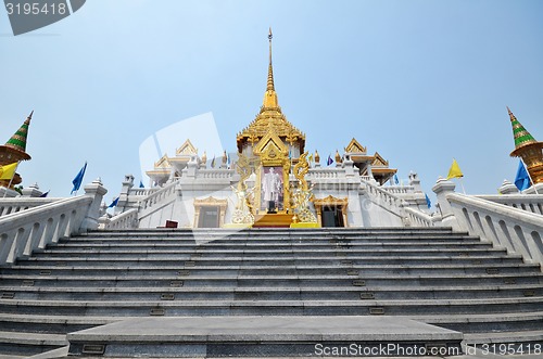 Image of Wat Traimit