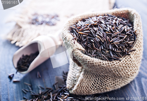 Image of raw rice