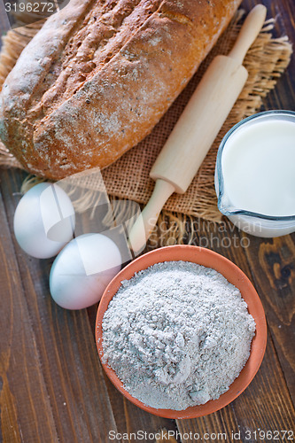 Image of flour