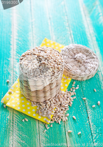 Image of raw wheat