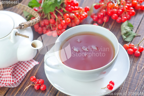 Image of fresh tea in cup