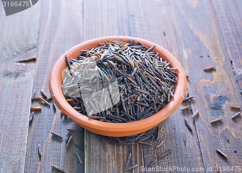 Image of raw rice