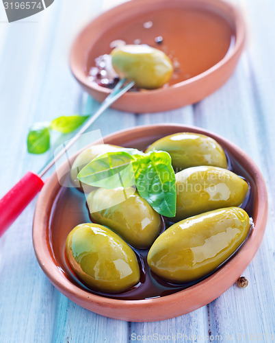 Image of green olives