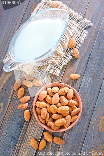 Image of almond