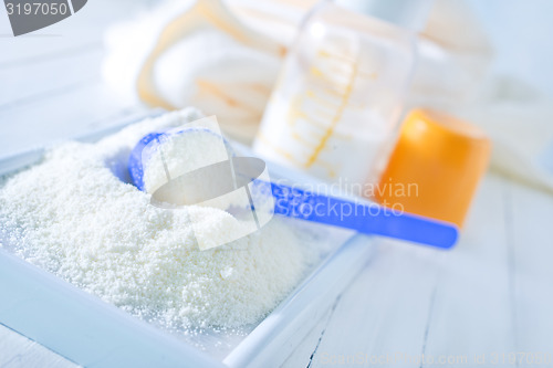 Image of baby food, dry milk