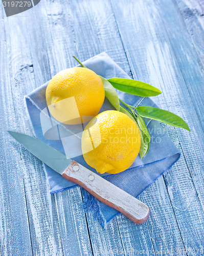 Image of fresh lemons