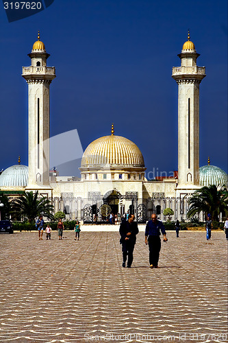 Image of bourguiba\'s gold mausoleum 