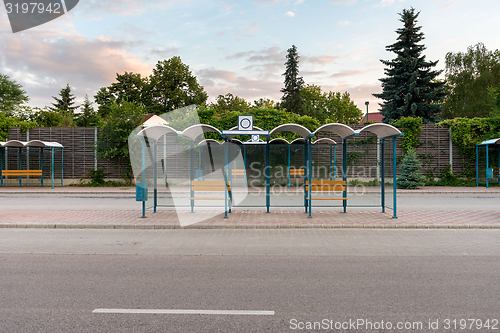 Image of Bus Stop without people