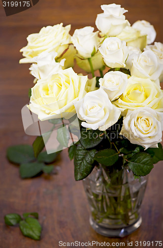 Image of  roses in vase