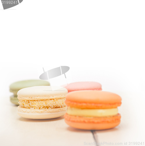 Image of colorful french macaroons 