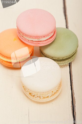 Image of colorful french macaroons 