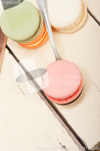 Image of colorful french macaroons 