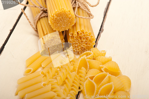 Image of bunch of Italian pasta type