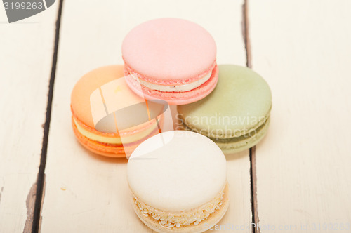 Image of colorful french macaroons 