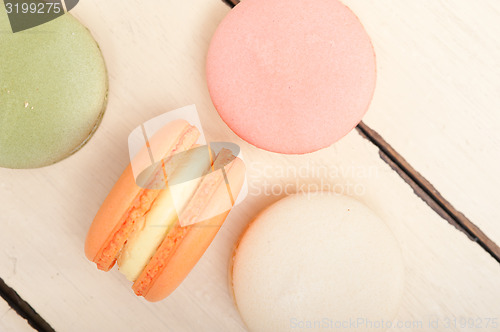 Image of colorful french macaroons 