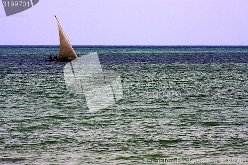 Image of boat in tanzania zanzibar sea