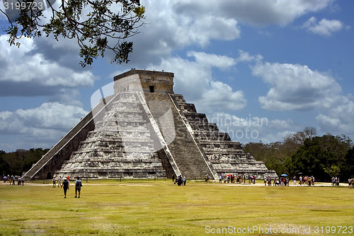 Image of el castillo