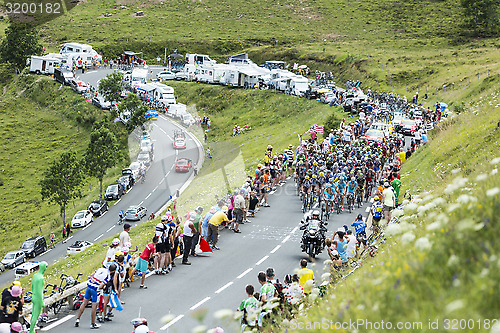 Image of The Peloton Approaching on Col de Peyresourde - Tour de France 2