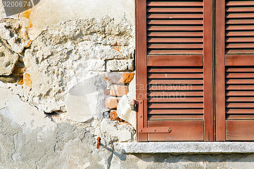 Image of red window  varano   italy   abstract  sunny day     blind in th