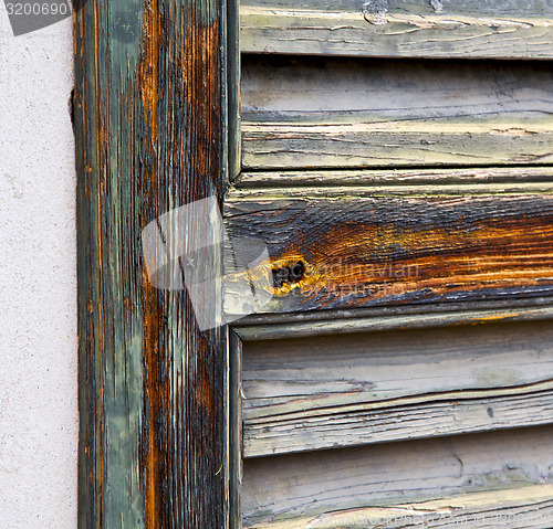 Image of window  varese palaces  abstract      wood   blind the concrete 