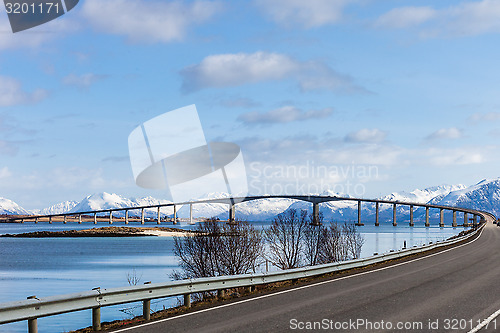 Image of arched bridge