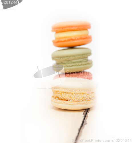 Image of colorful french macaroons 