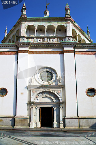 Image of lombardy        busto arsizio  old   church  closed brick tower 