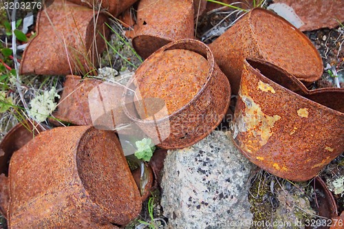 Image of Rusty canned food