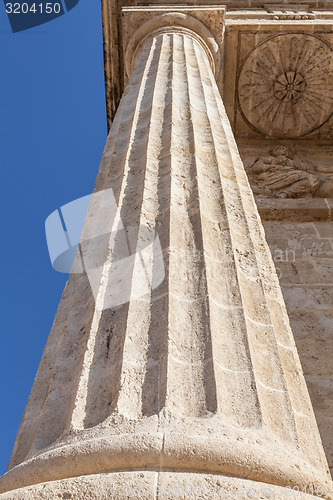 Image of Roman columns