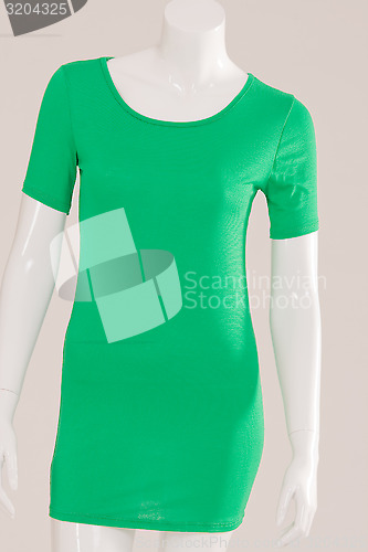 Image of T-Shirt long green