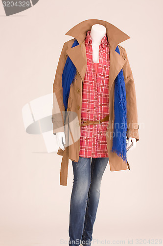 Image of dressed mannequin with spring fashion