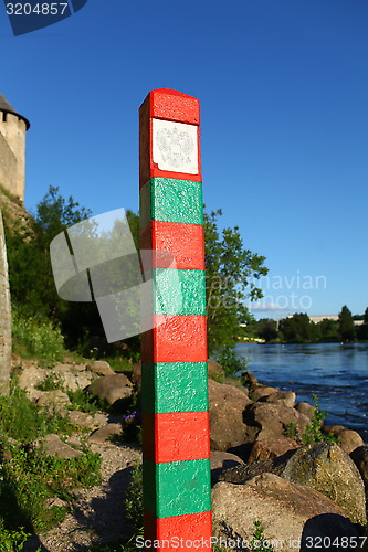 Image of sign indicating state boundary