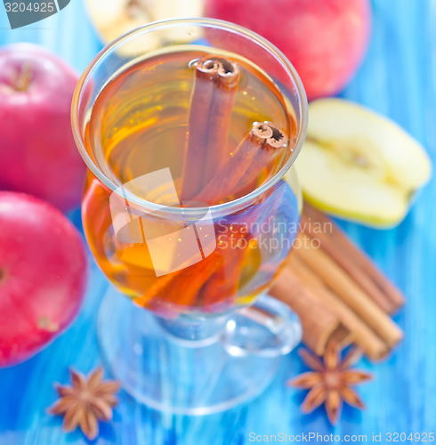 Image of apple juice