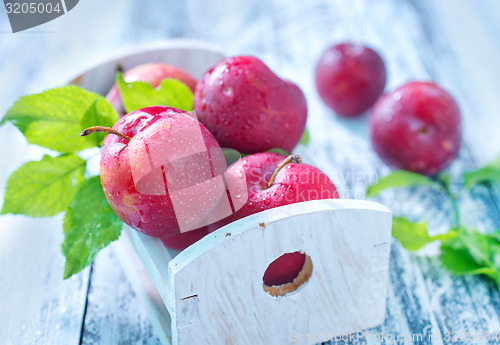 Image of plums