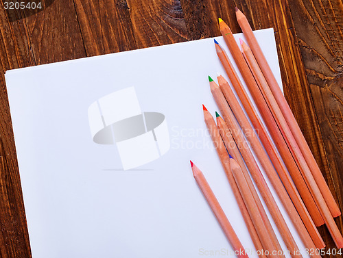 Image of paper and color pencils