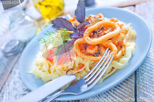 Image of pasta with seafood