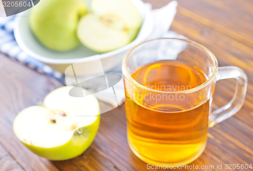 Image of apple juice