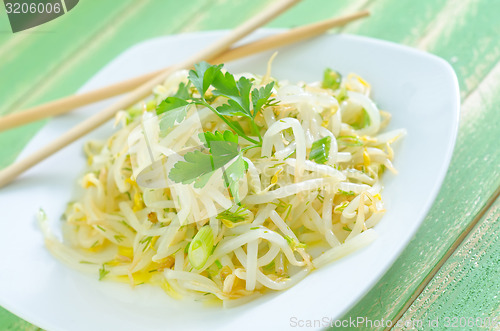 Image of salad with sprouts