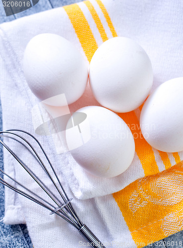 Image of raw eggs
