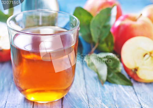 Image of apple juice