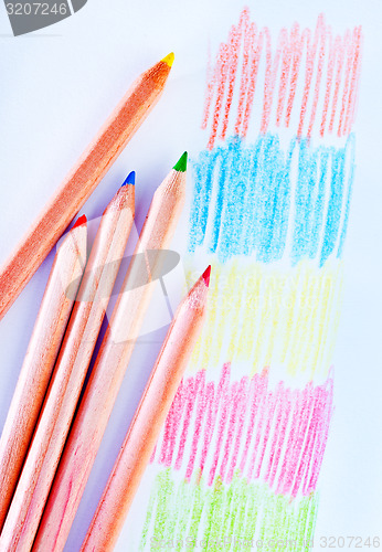 Image of color pencils