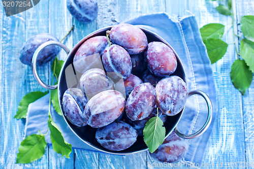 Image of fresh plums