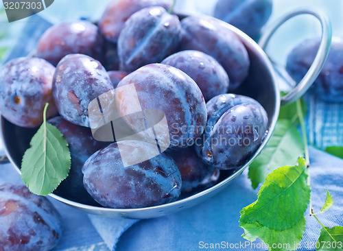 Image of fresh plums