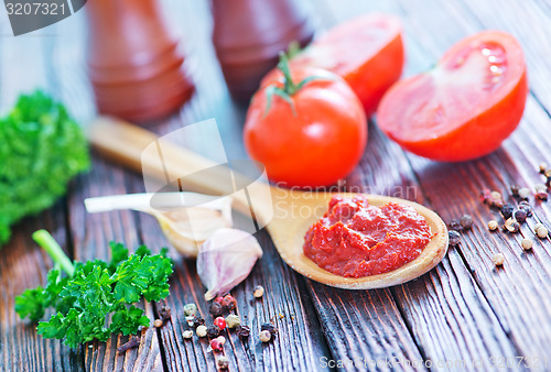 Image of tomato sauce