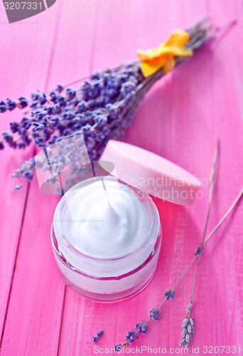 Image of cosmetic cream