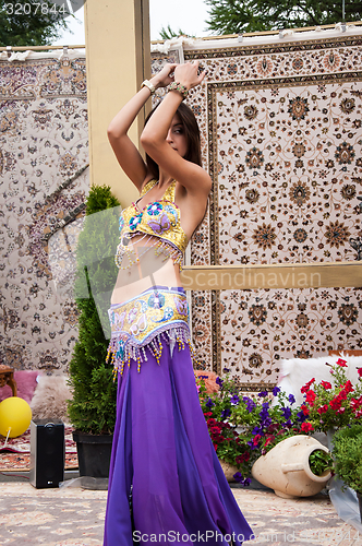 Image of Girl performs Oriental Dance