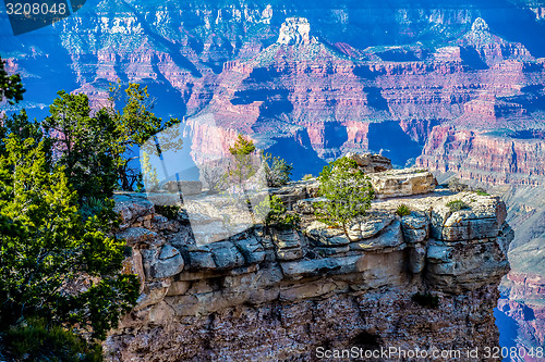 Image of Grand Canyon sunny day with blue sky