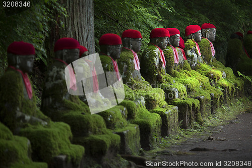 Image of Statues in Japan.