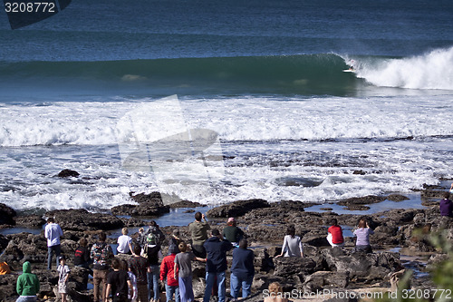 Image of Spectators watching surfing