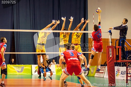 Image of The game of volleyball